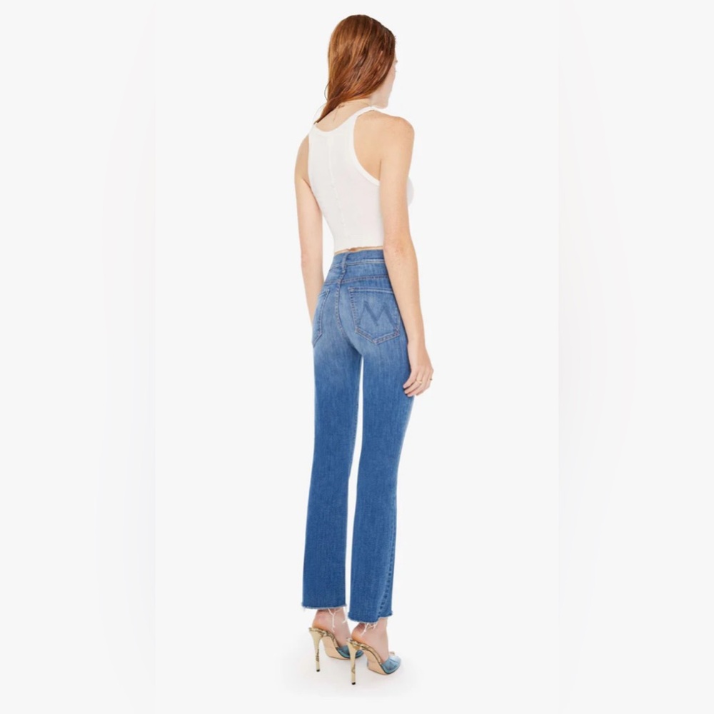 MOTHER Classic Indigo Cropped Jeans